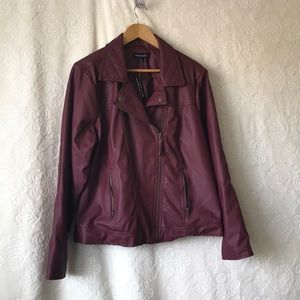 NWOT New Look Burgundy bomber jacket